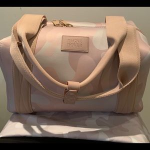 DAGNE DOVER Medium Landon Carryall Duffle Bag